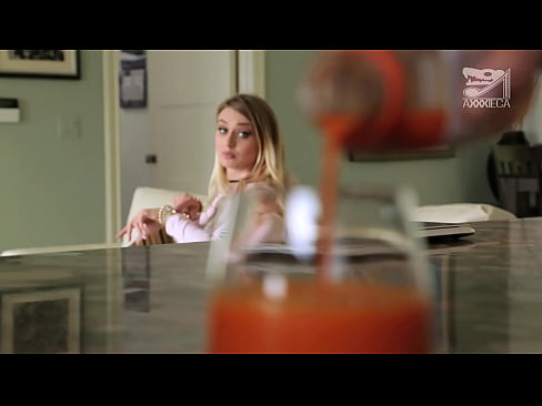 ❤️ Hot famke mei grutte tits en strakke kut krijt pik fan ferliezer, mar hiel hurd ❌ Moaie porno by wy ❌️❤